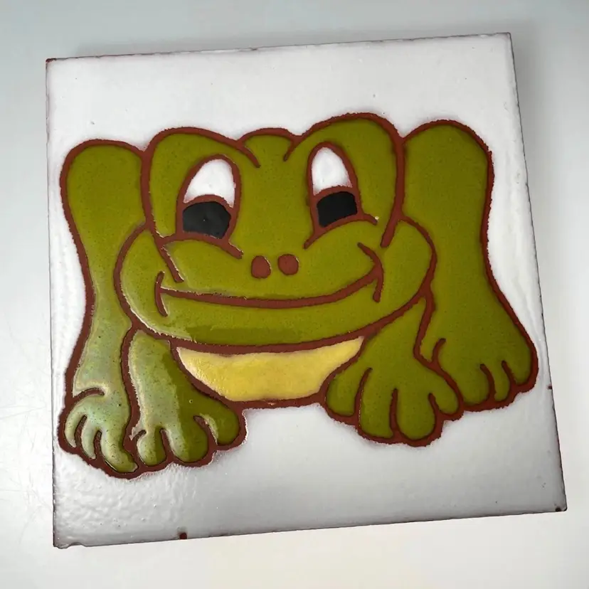 Green Frog Retro Terracotta Pottery Tile Vintage Kitchen Trivet or Decor 6x6"