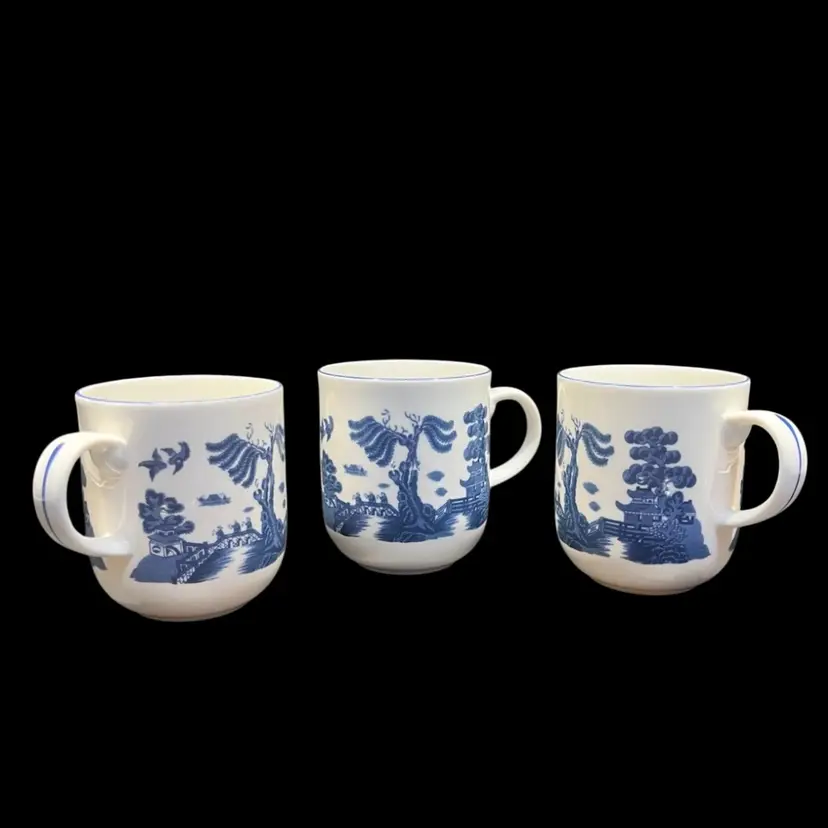 Royal Doulton- “Real Old Willow” Coffee Mugs- Set of 3- 3.5” High, 4.5” Wide, 3” Diameter