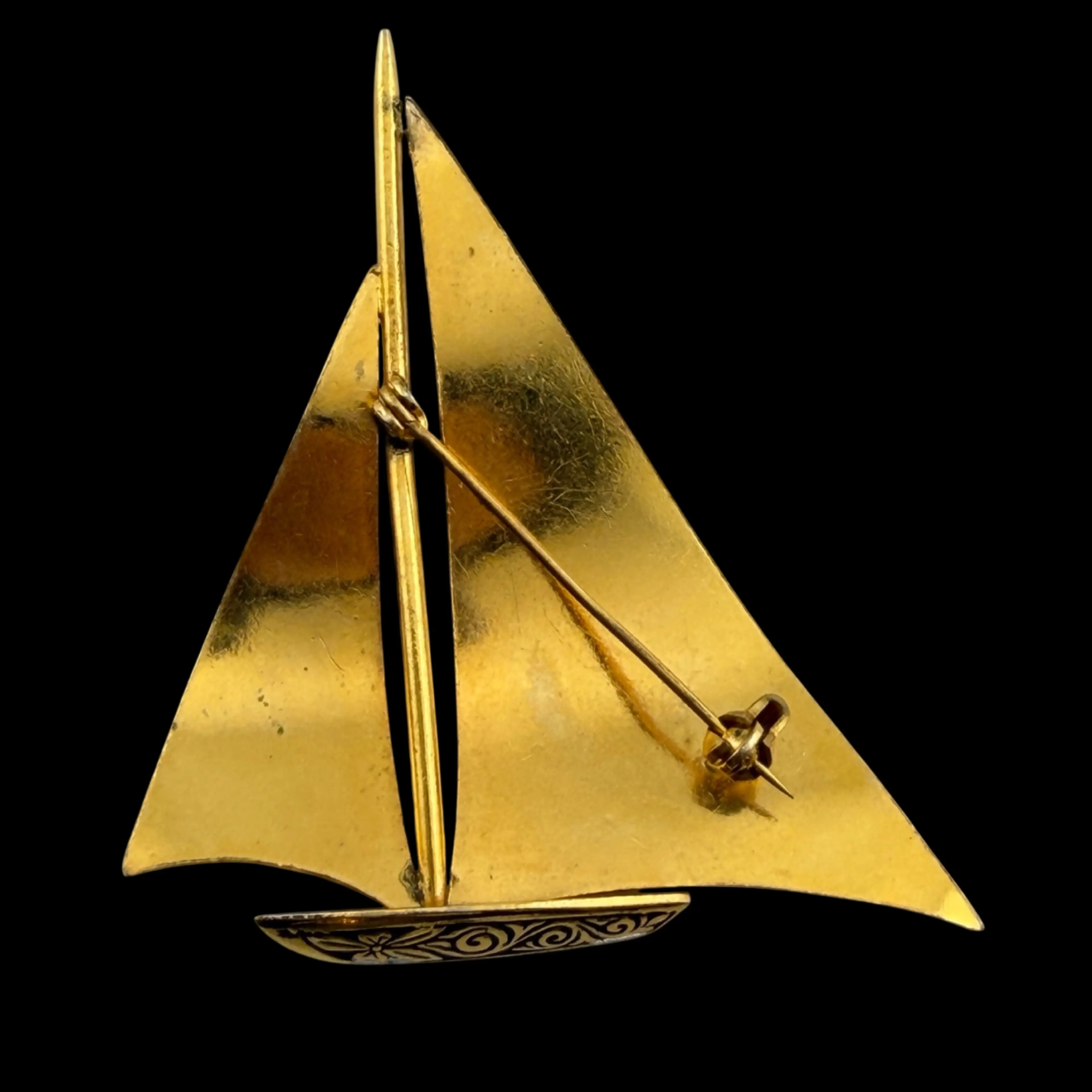 Image 3 of 4