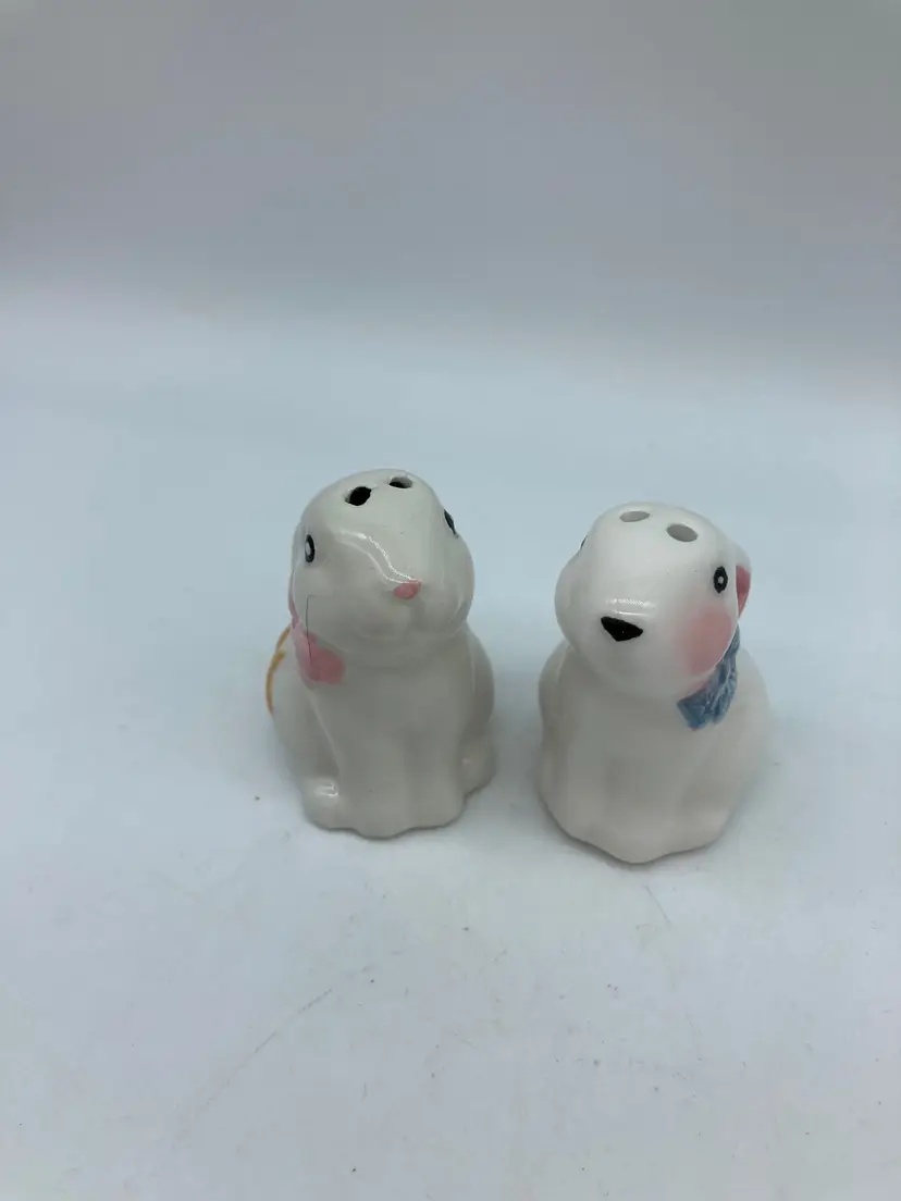 Cracker Barrel Ceramic Easter Bunny Salt and Pepper Shakers Mini Animal