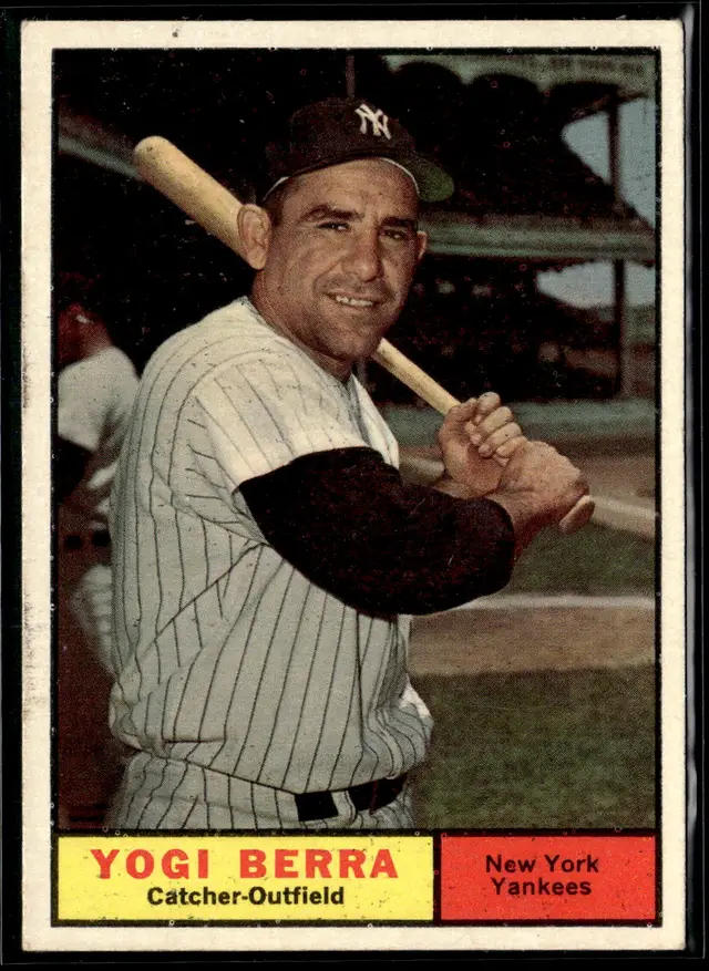 #188 Yogi Berra 1961 Topps #425 *LIVE AUCTION*