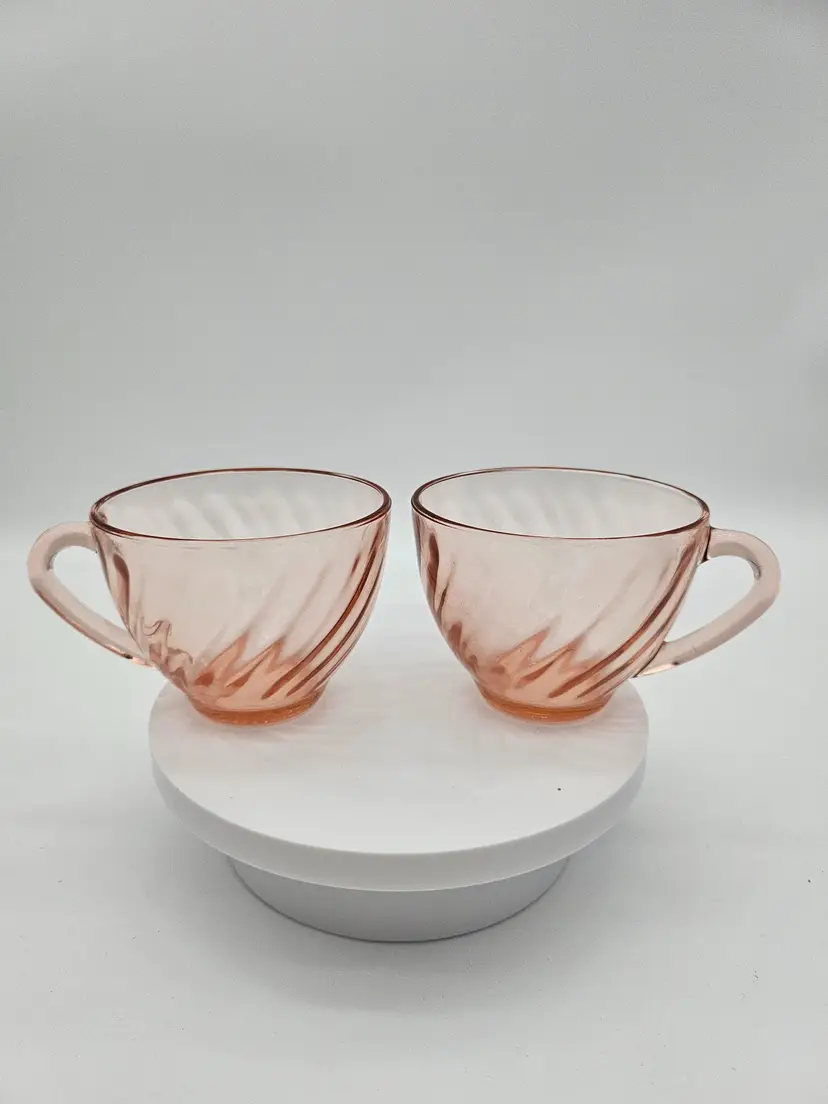 Vintage Arcoroc France Rosaline Pink Depression Glass Swirl Qty 2 Tea Cups