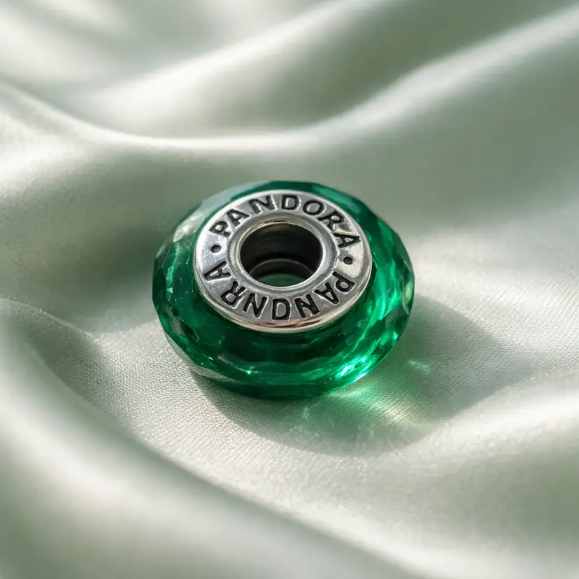 Sterling Silver Pandora ALE Fascinating Green Faceted Murano Glass Charm