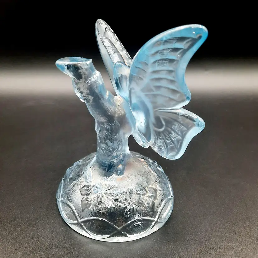 Fenton Iridescent Light Blue Butterfly On Branch Ring Holder