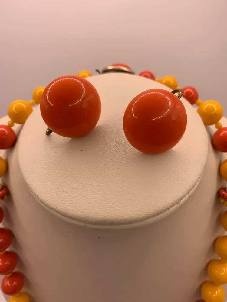 Vintage Bead Necklace And Screw Back Earrings