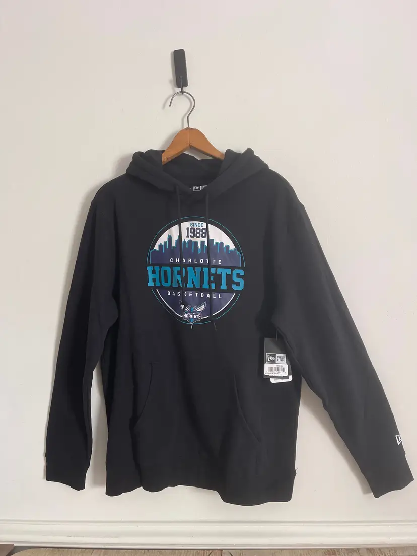 Charlotte Hornets New Era Basketball Black Hoodie NWT Sweatshirt NBA Streetwear