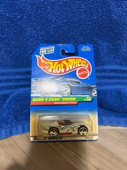 Hot Wheels Dash For Cash Dodge Viper