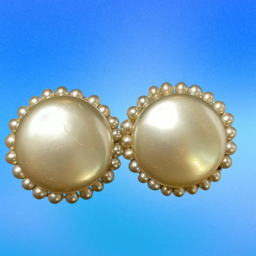 Japan Clip On Earrings Small Scratch On One