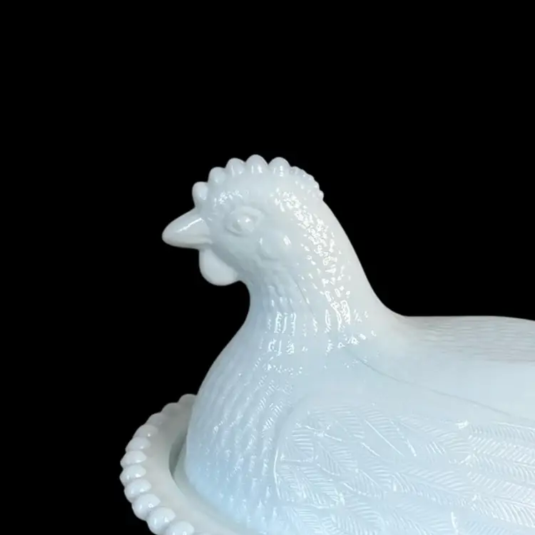 Beautiful Indiana Glass Co.  Milk Glass Hen On Nest   Covered Candy Dish
 5-1/2” T 7” L x 5-1/2” W