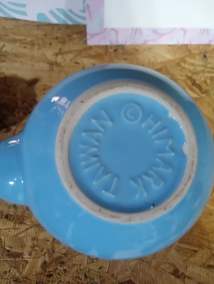 Light Baby Blue Ceramic Teapot (Modern Round Style)