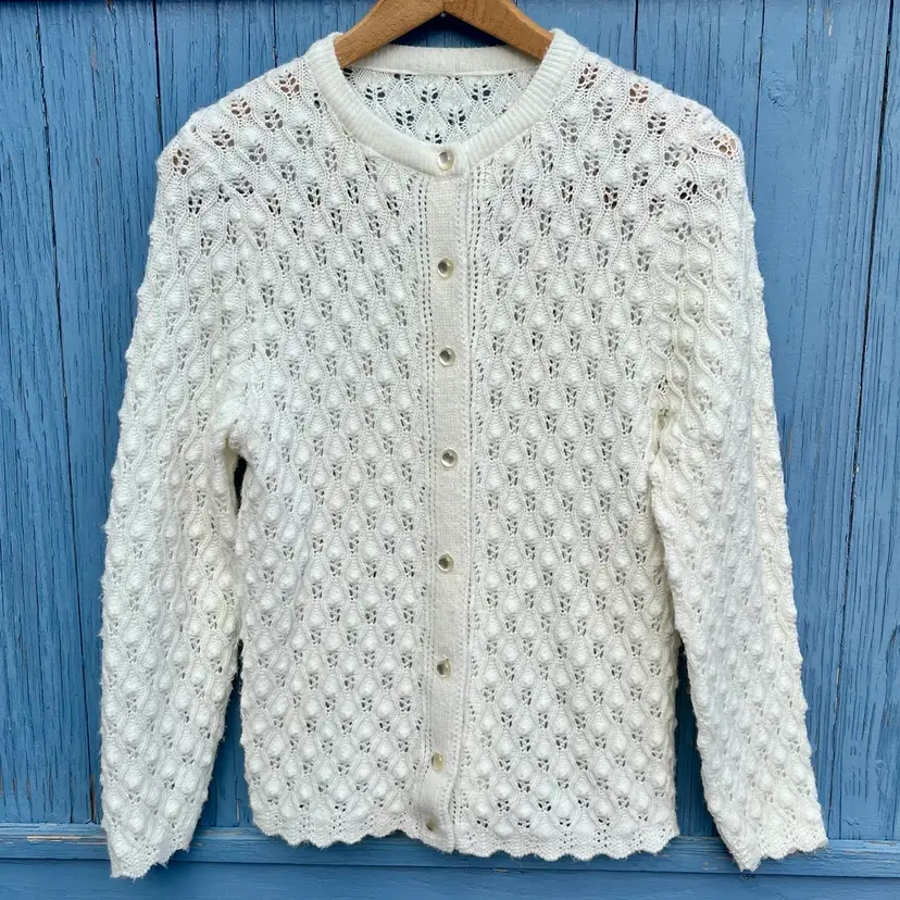 Vintage Wintuk Style Ivory Bubble Knit Cardigan Pearl Button Down Women's