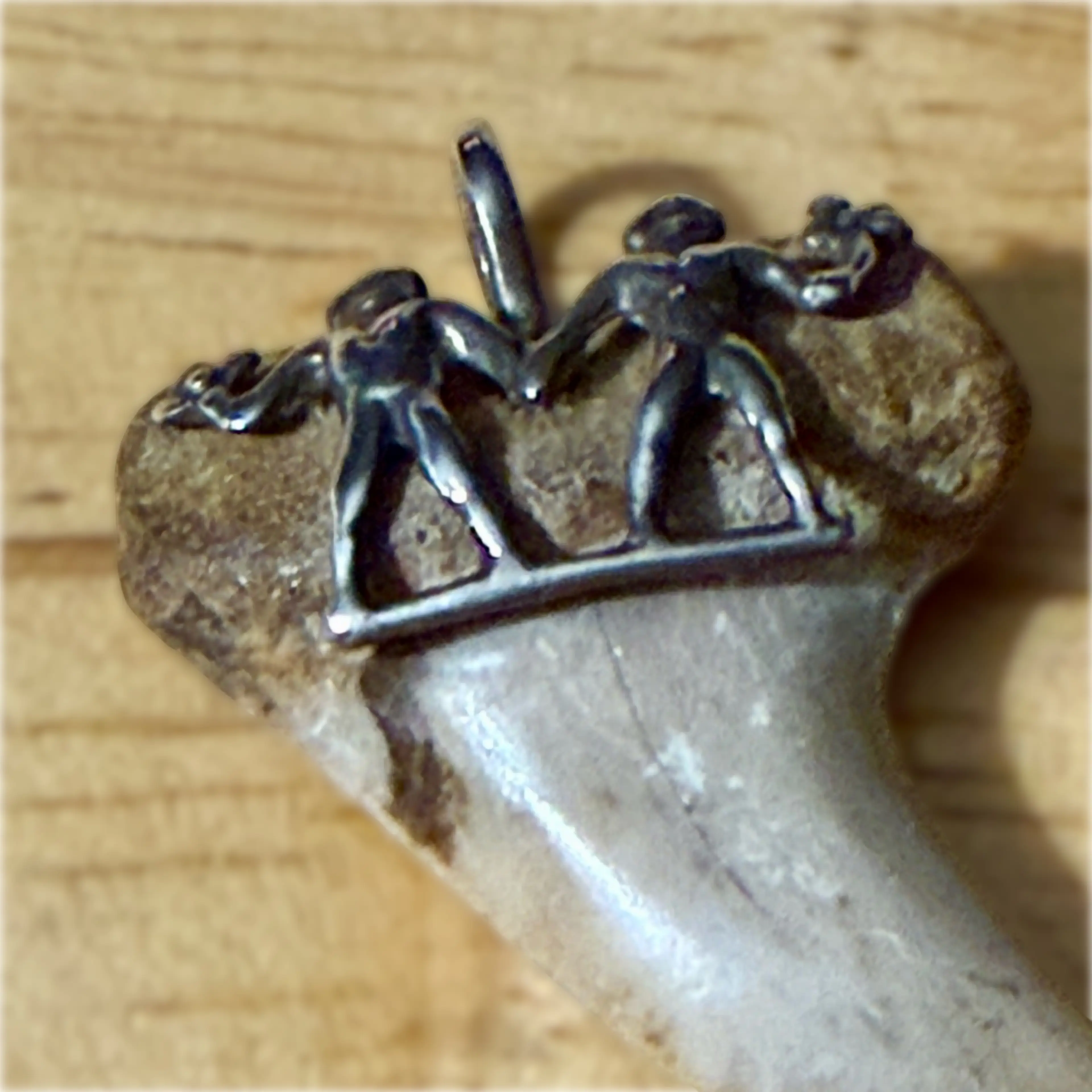 Image 2 of 4