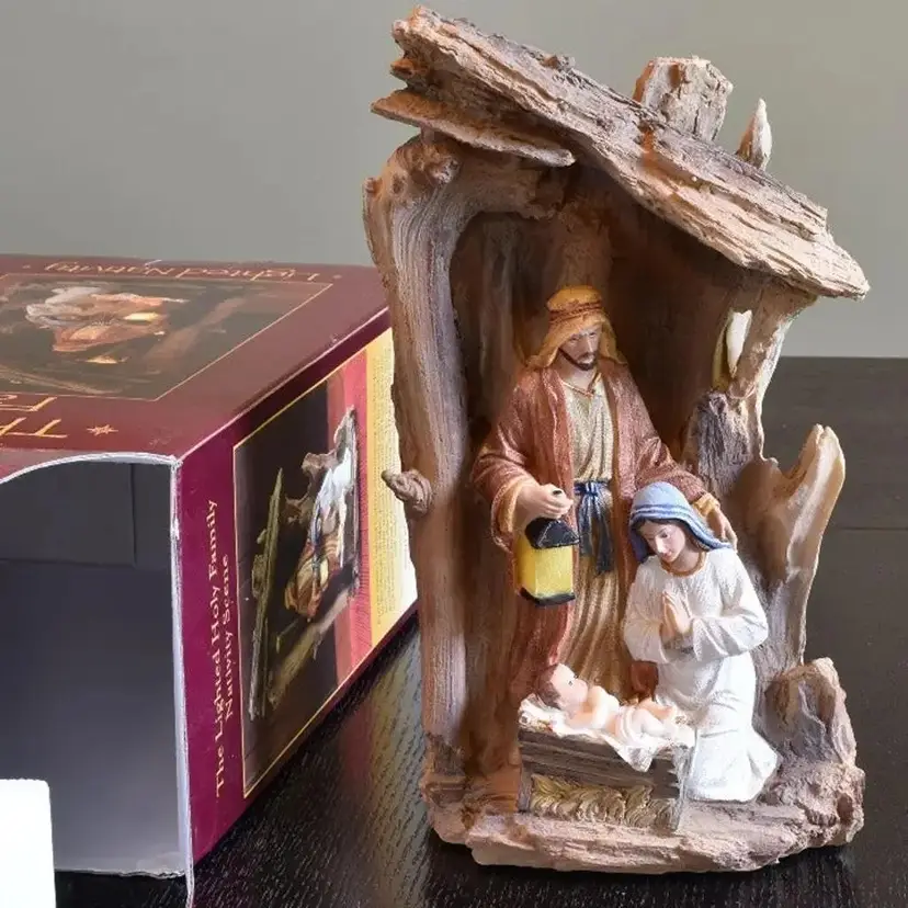 The Holy Family Lighted Nativity, 3 Kings Gifts, Resin