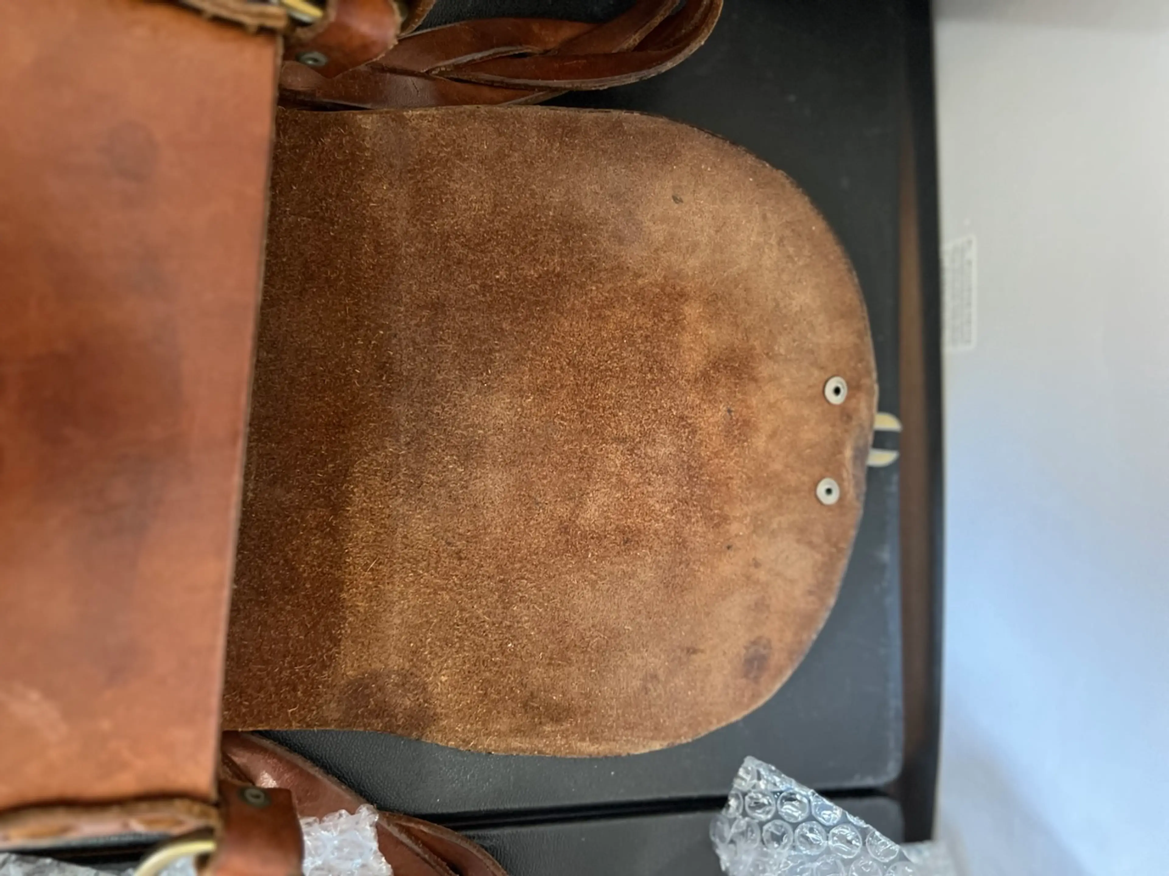 Image 2 of 7