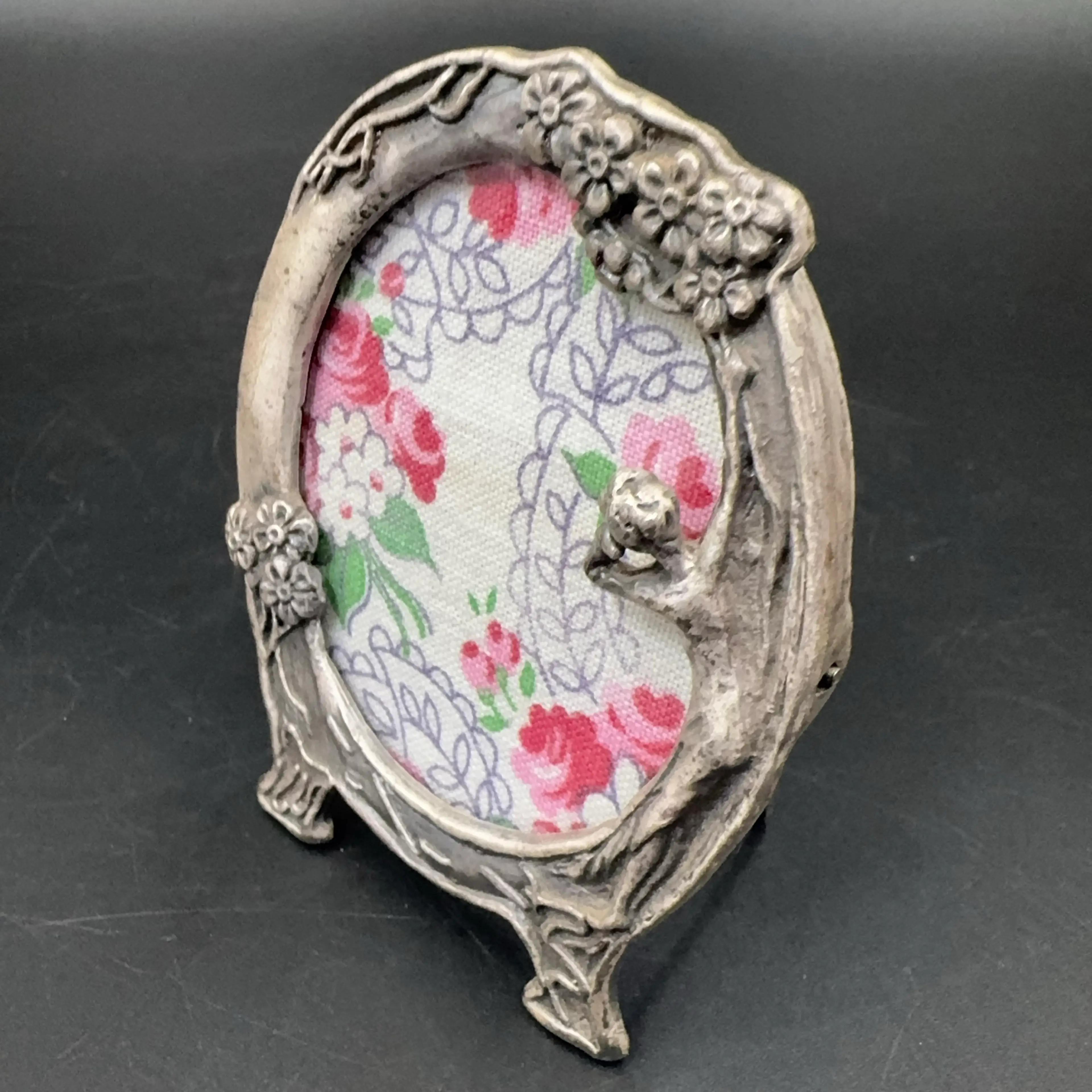 Image 2 of 8