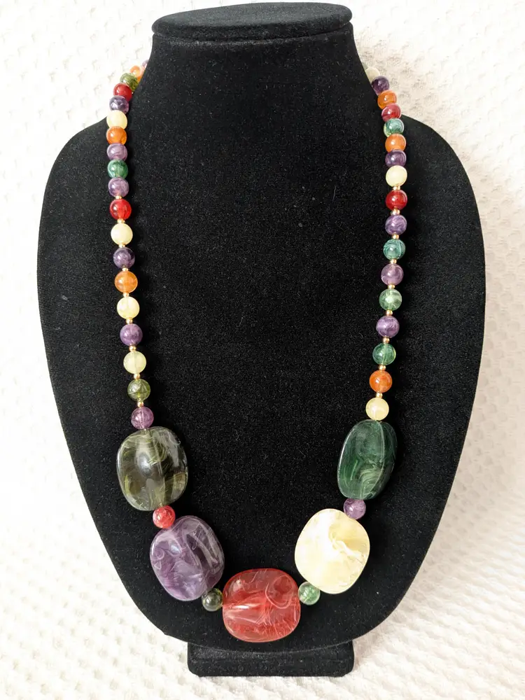 Necklace Vintage Lucite Multi Colored Marbled Plastic BOHO 28 Inches
