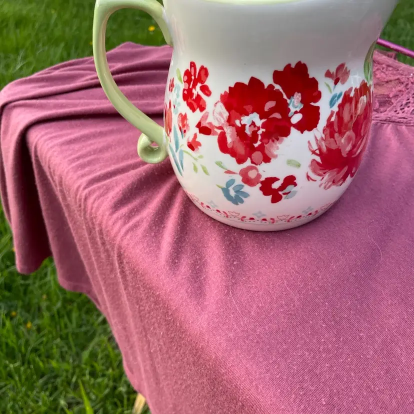 Pioneer Woman 4 Cup Measuring Pitcher