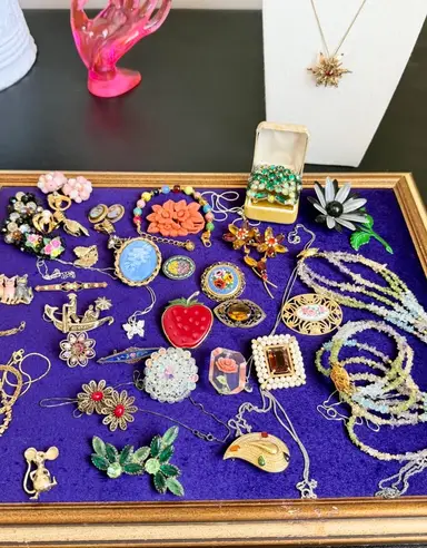Vintage Jewelry! 