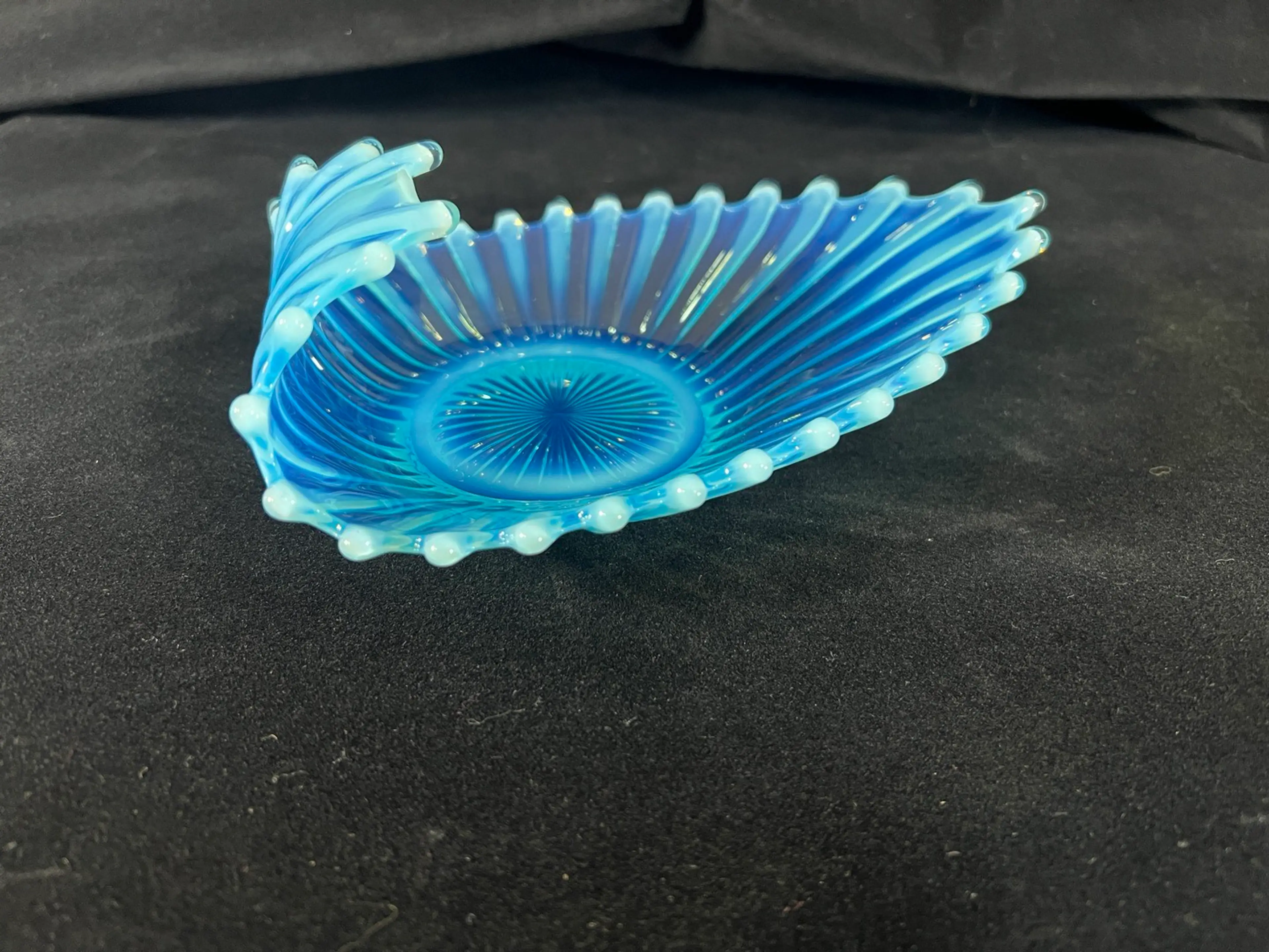 Image 3 of 4