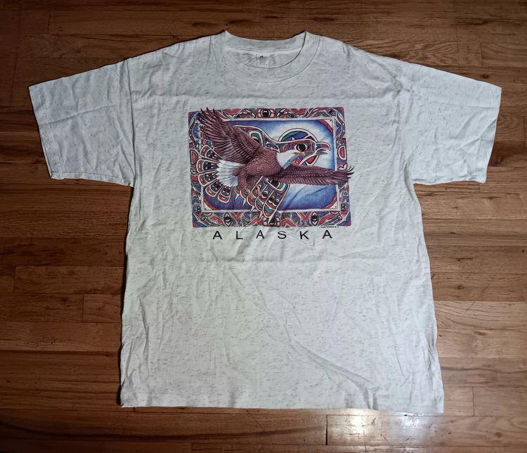Vintage Alaska American Bald Eagle t-shirt Native Alaskan Artwork totem