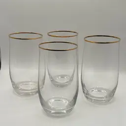 Set If 4 Vintage Scott Zwiesel 12 Ounce Crystal Glasses With Gold Rim
C8