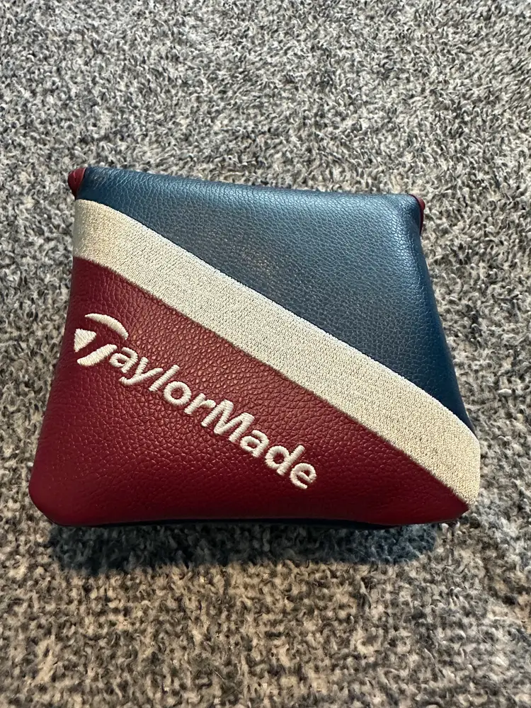 TaylorMade Northern Ireland Mallet Cover