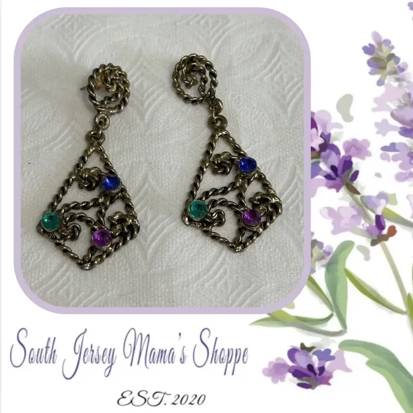 Vintage Brassy Gold Rope Like Dangle Purple Green Blue Acrylic Accent Pierced Earrings (61)