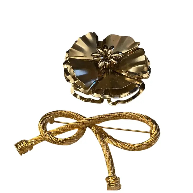 Two Well Made Vintage Gold Tone Brooches