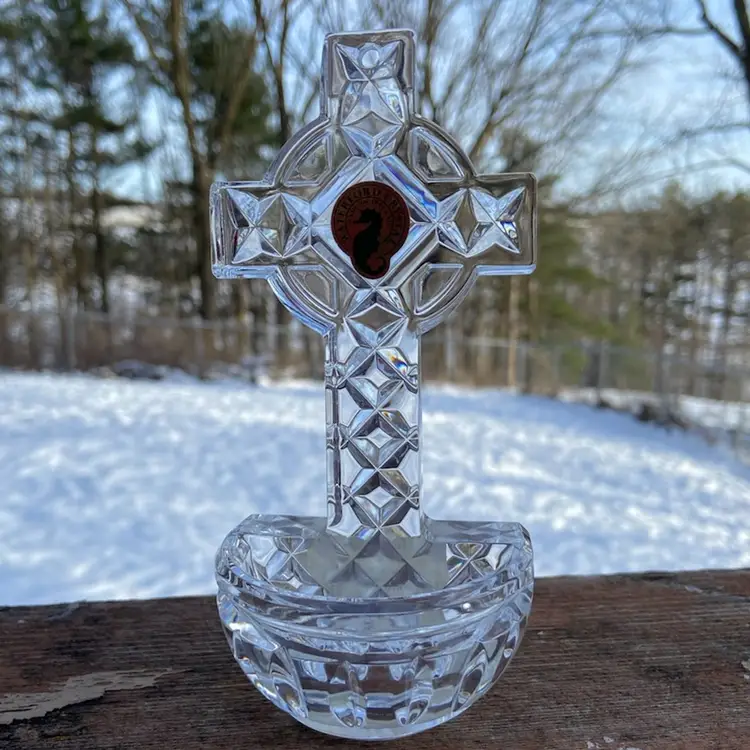 Waterford Crystal, Holy Water Font / Celtic Cross - Wall Mount. Original Waterford Sticker And Acid-etched on Bottom. 5 7/8”h. *read