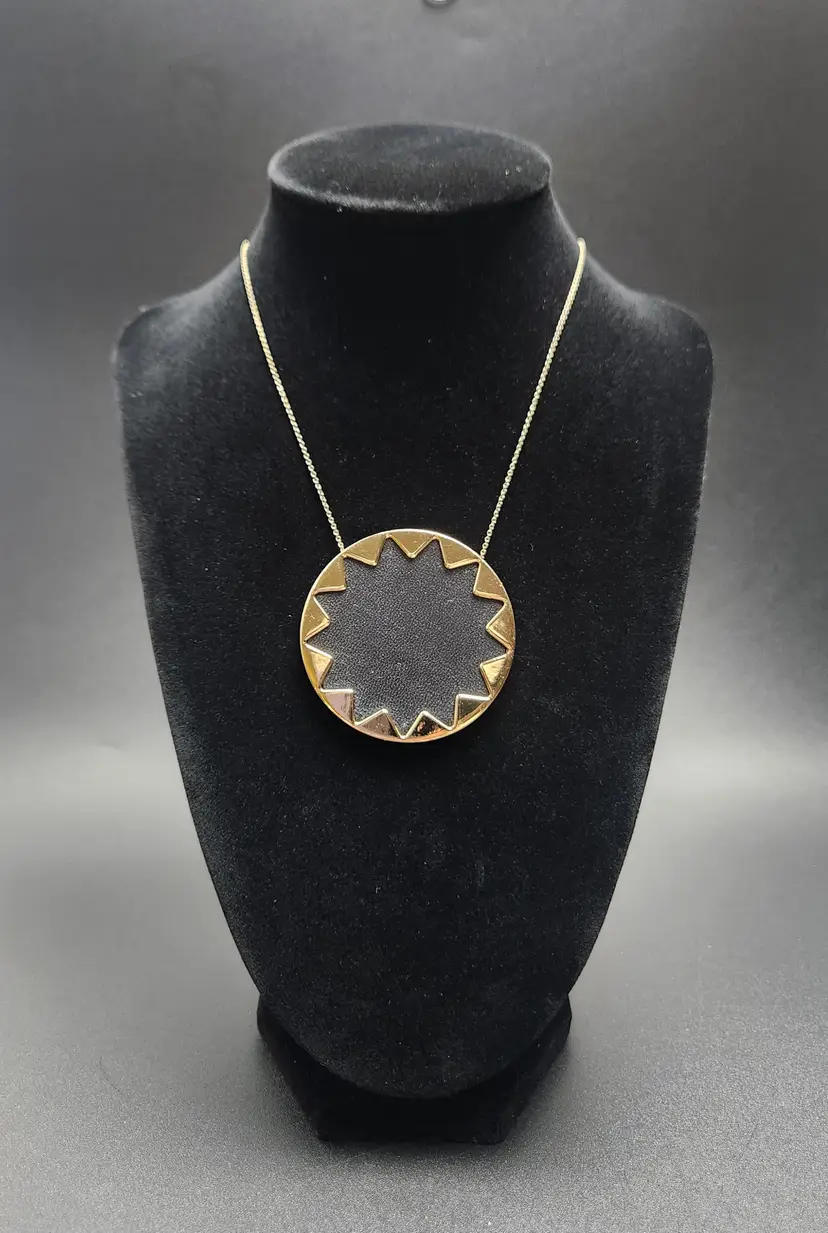 House of Harlow Sunburst Pendant Necklace