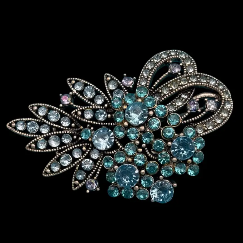 Vintage Silver Tone Rhinestone Floral Spray Brooch – Blue & Lavender Stones