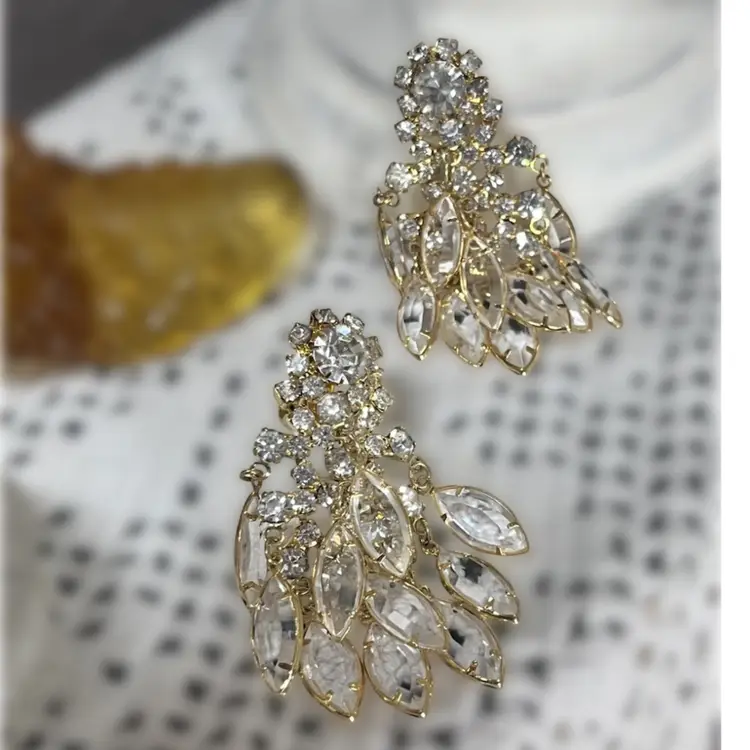 Vintage Crystal Waterfall Rhinestone Dangling Clip On Earrings