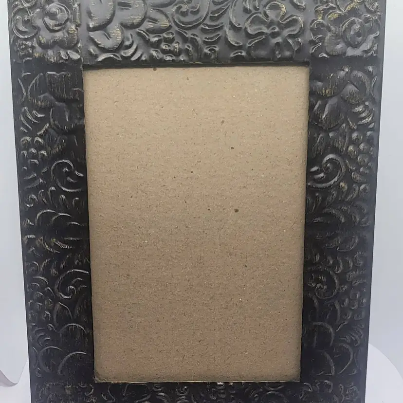 Vintage Embossed Floral Metal Picture Frame for 5x7 Picture Bronze Color
