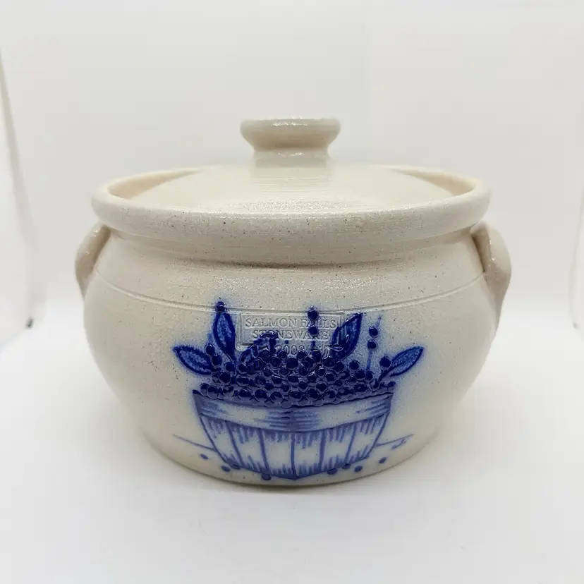 2003 Salmon Falls Pottery Blueberry Basket Bean Pot Casserole Salt Glaze Large