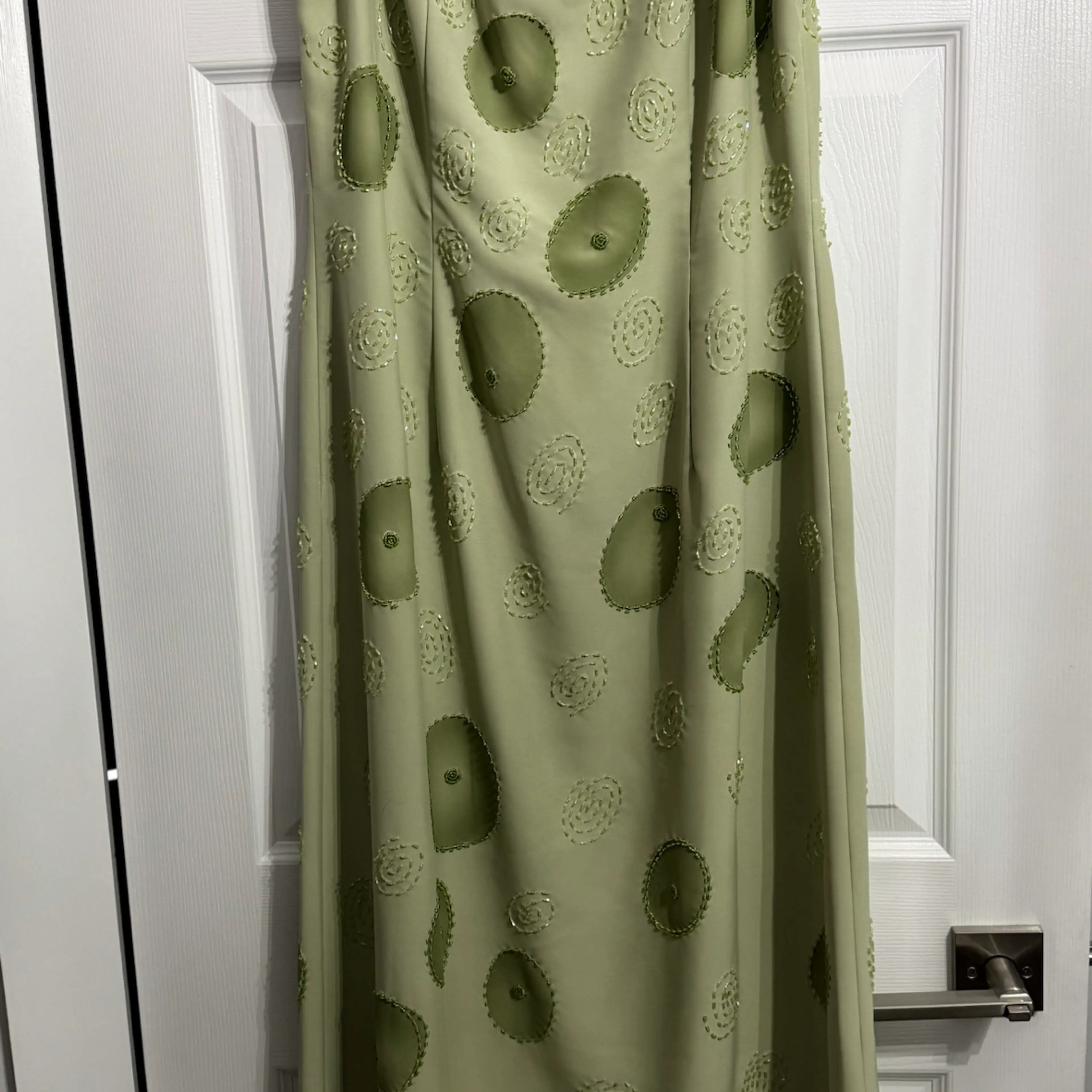 Image 2 of 2