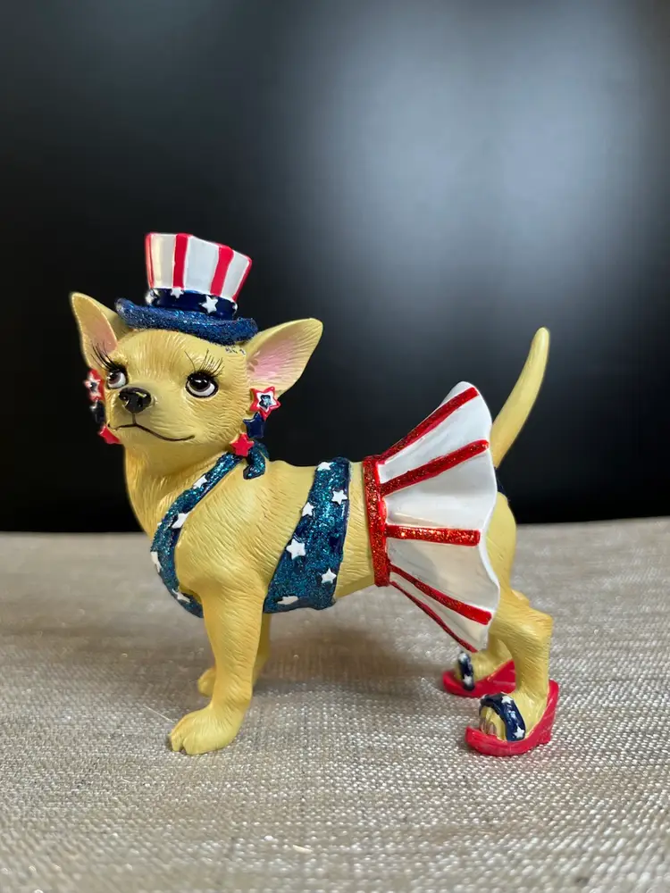 Aye Chihuahua! Patriotic Tan Chihuahua Yankee Dandy Collectible-CHECK OUT Her Eyelashes!