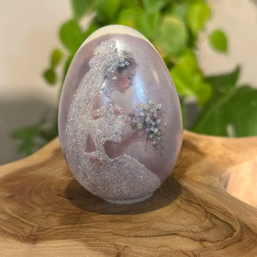 Vintage Porcelain Bridal Egg