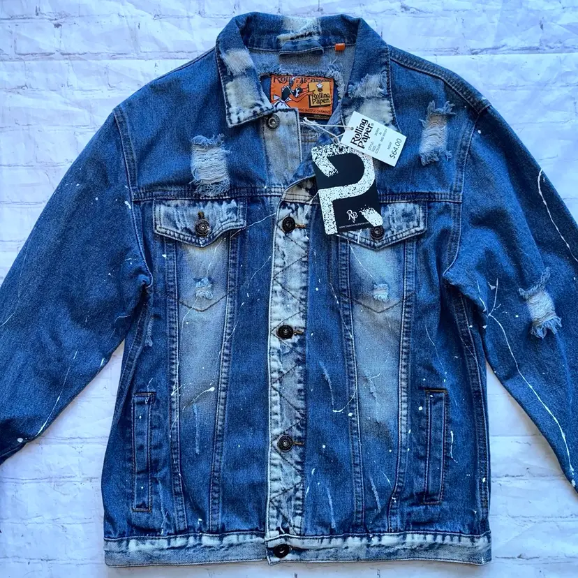 NWT Unisex Adult Medium Rolling Paper Distressed Denim Jean Trucker Jacket