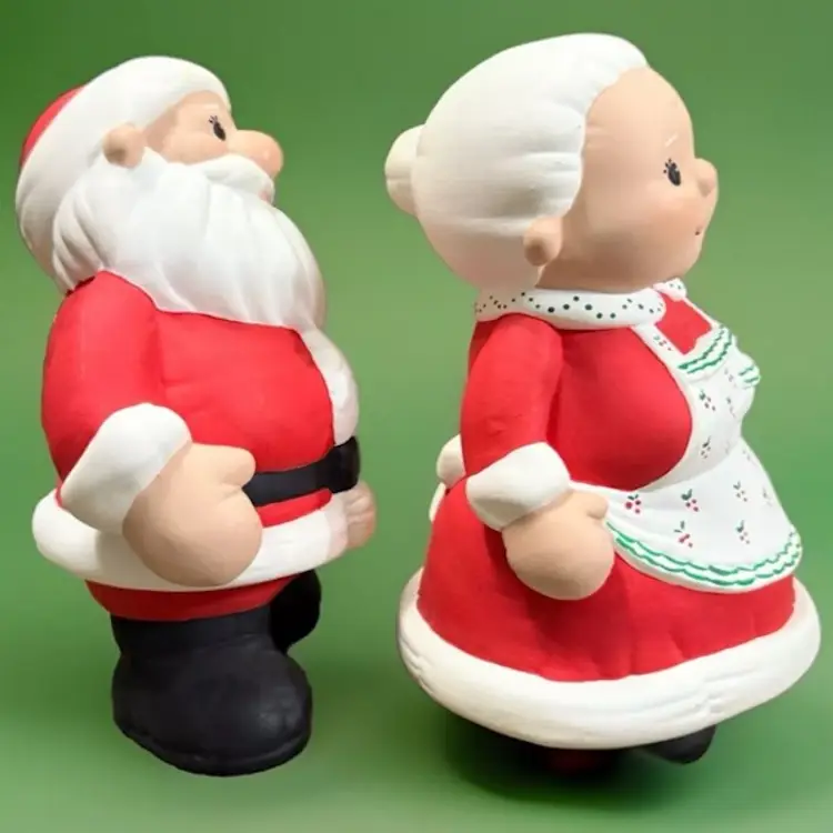Vintage Mr. and Mrs. Santa Claus 1970's Ceramic Mold Figures Christmas Decor