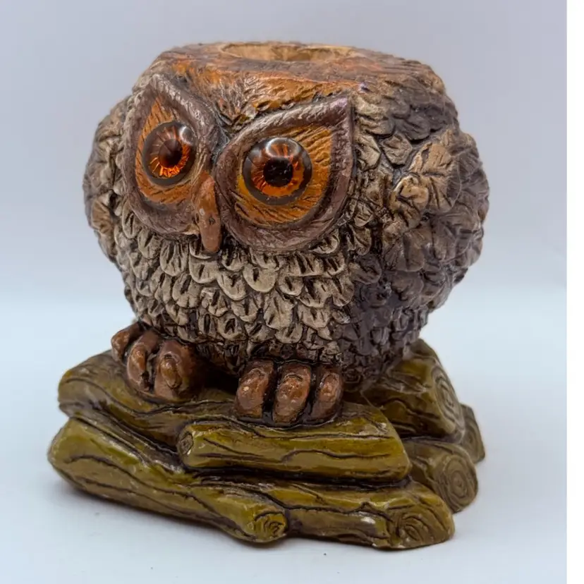 Retro Ann's Original Figurine Candle Holder Owl On Logs