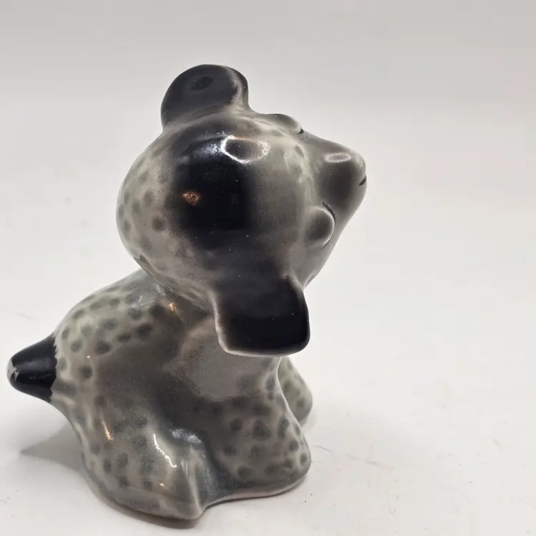 Vintage van tellingen lamb salt shaker kitschy