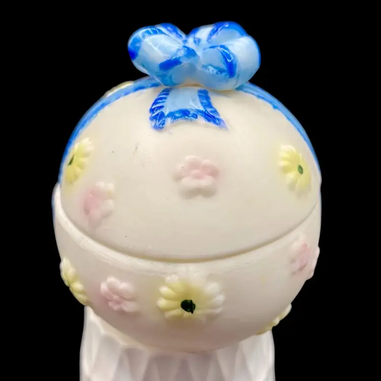 Lefton Egg Trinket Dish, Pink and Yellow Flowers, Blue Bow on White Matte, #4473