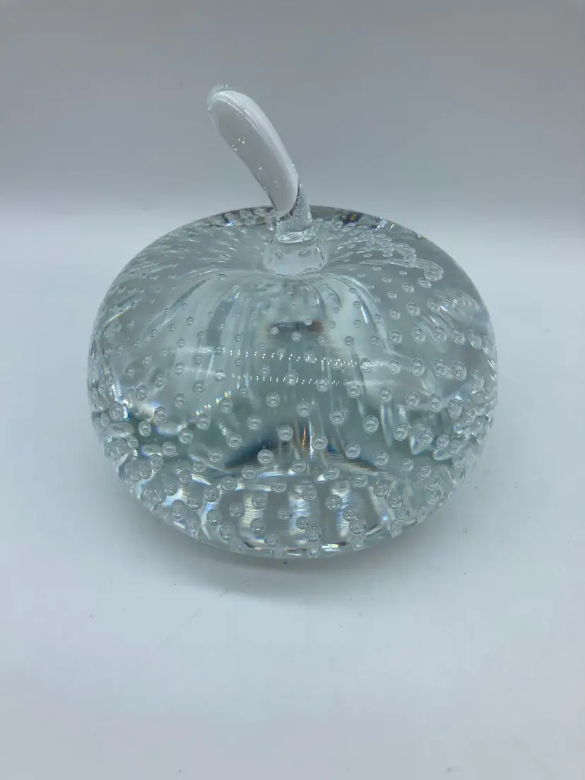 Art Glass Paperweight Clear Bullicante Bubbles APPLE