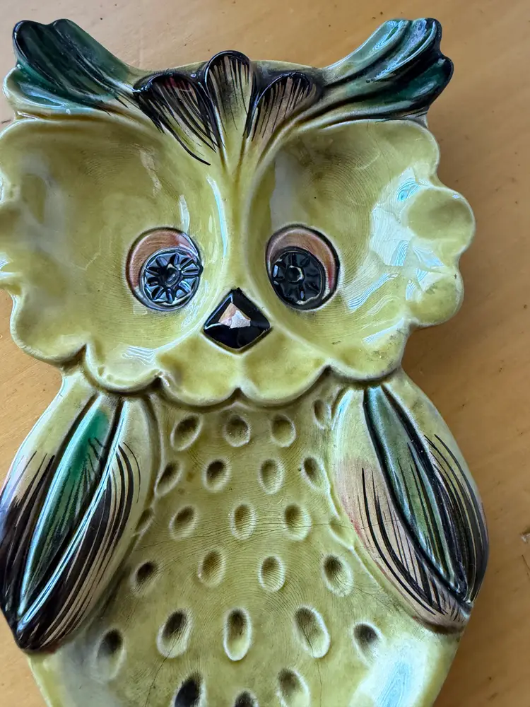 Vintage Avocado Green Owl Trinket Tray, some damage