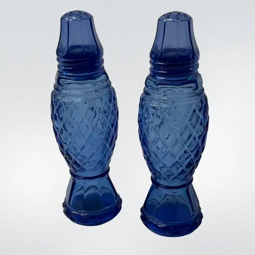 Lot Of (2) VTG Avon Crystal Point Salt Shaker Sonnet Cologne Bottles 5"