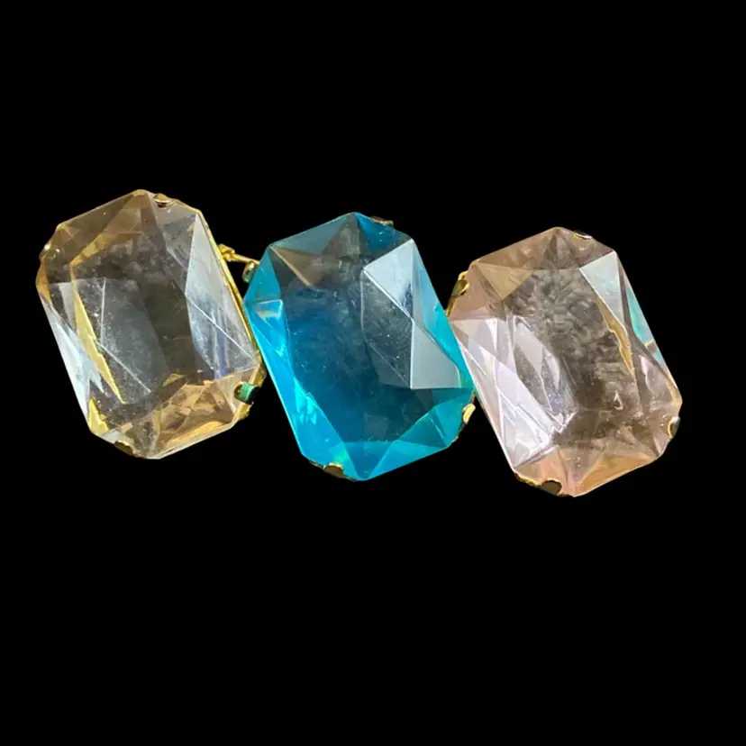 Rhinestone Brooch 2 1/2” X 1”