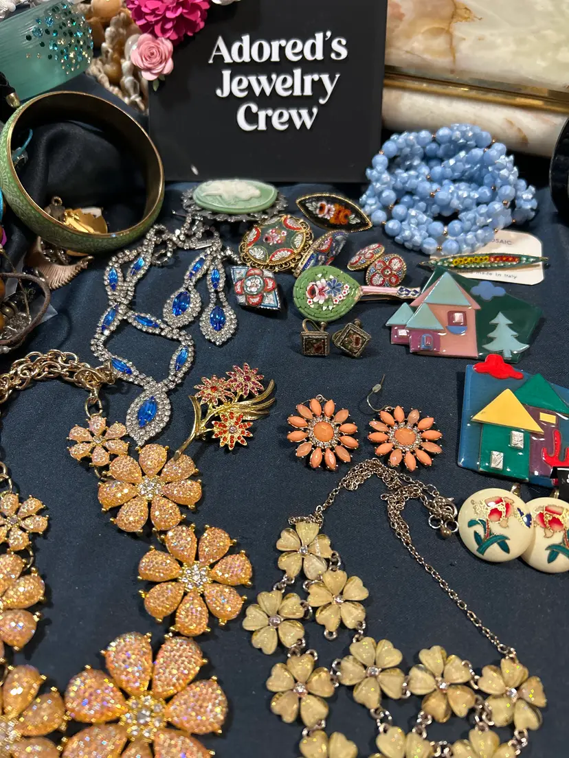 Livestream thumbnail