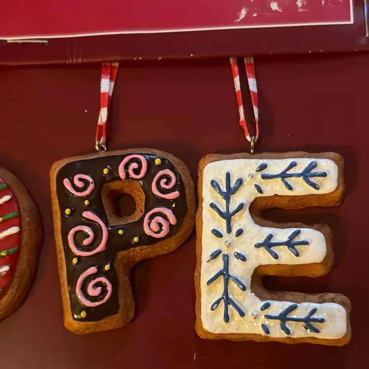 Vintage St. Nicholas Square Letters Ribbon Hanger HOPE Resin Sugar & Spice Line