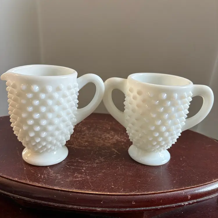 02. Fenton Hobnail Open Creamer And Sugar Set