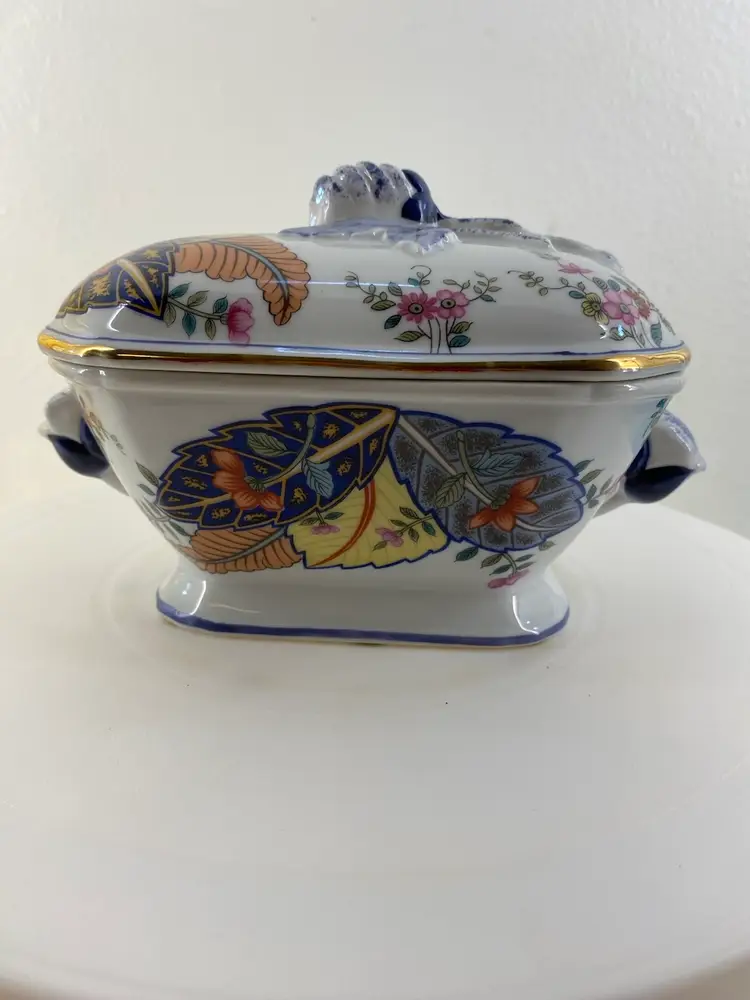 Vintage Seymour Mann China Tobacco Leaf Lidded Sauce Bowl 4”Tx 7”W x 2”D